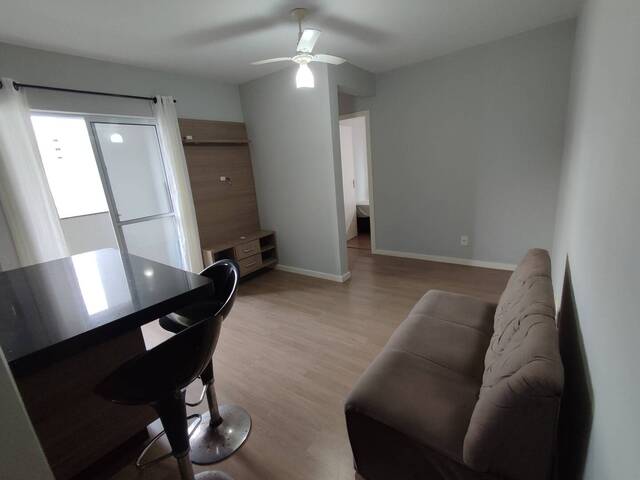#542 - Apartamento para Venda em Porto Belo - SC - 2
